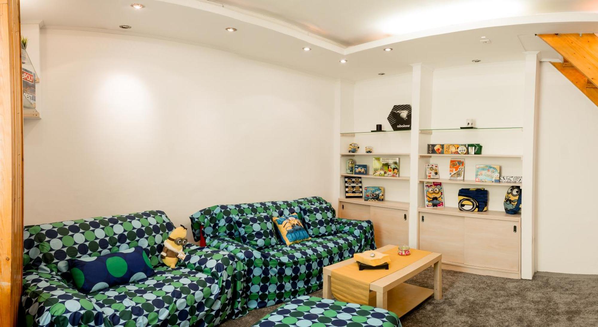 Minion & Snoopy Apartment *